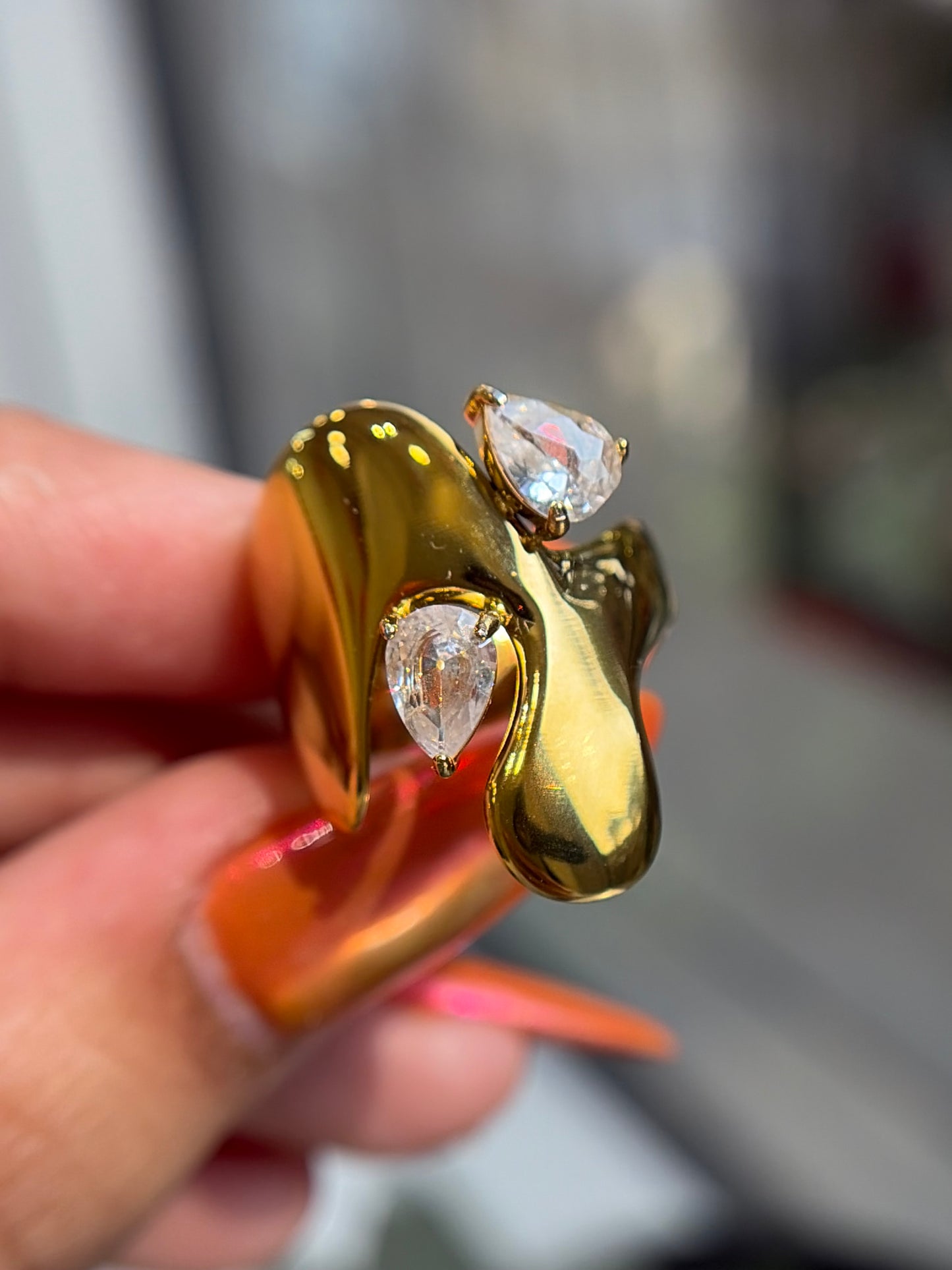 Molten Grace Ring ✨ (Adjustable)